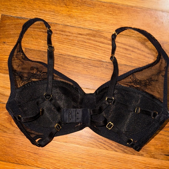 Elf Zhou Black Lace Shoulder Bra - Picture 7 of 12